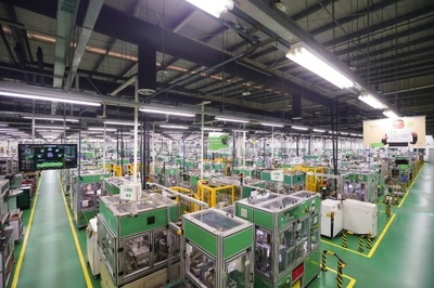 數智引擎，創新驅動——上海施耐德工控以智能化鑄造燈塔工廠新標桿